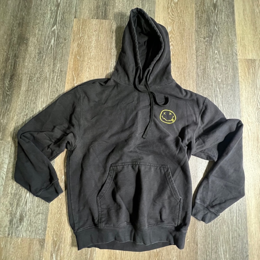 Nirvana Hoodie Mens Medium Black Yellow Smiley Face Graphic Grunge Sweatshirt